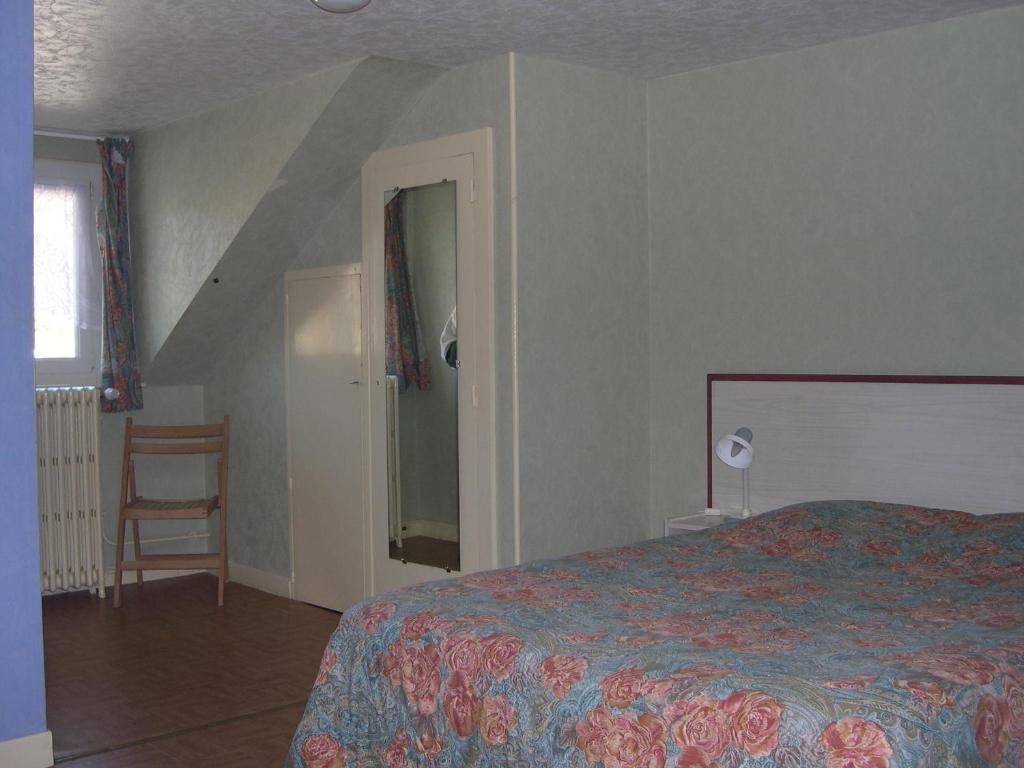 Hotel Restaurant De La Poste A Gerardmer Bilik gambar